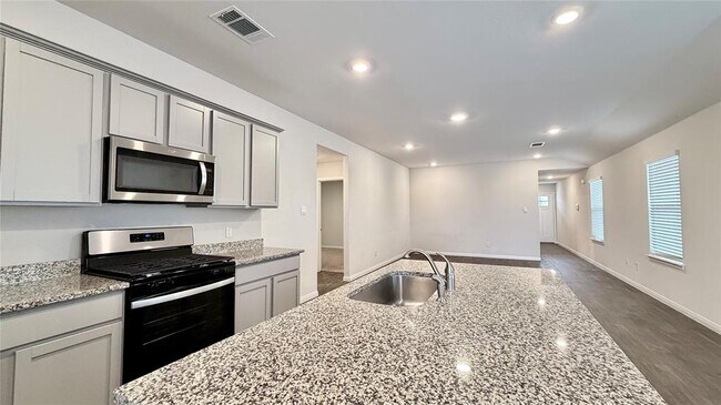 Building Photo - 148 Arroyo Sweetwood Cir