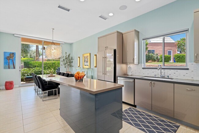 Building Photo - 47432 Medina Dr W