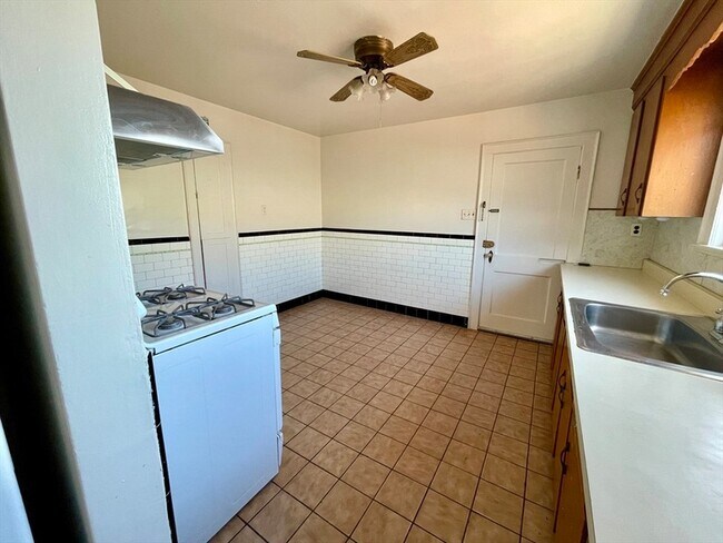 Building Photo - 238 Corey Rd