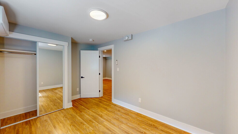 Building Photo - 131 Sherman St