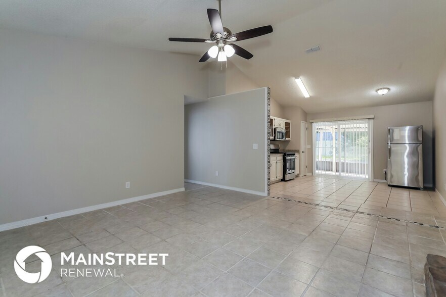Building Photo - 12591 Deeder Ln