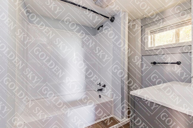 Building Photo - 1212 S Franklin St