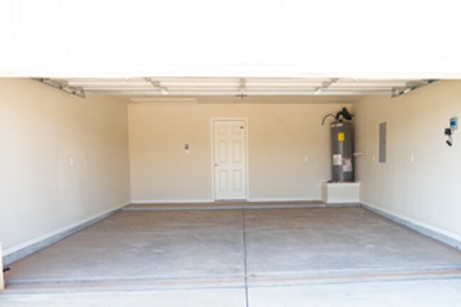 Building Photo - BRAND NEW & Move-In Ready – Make This West...