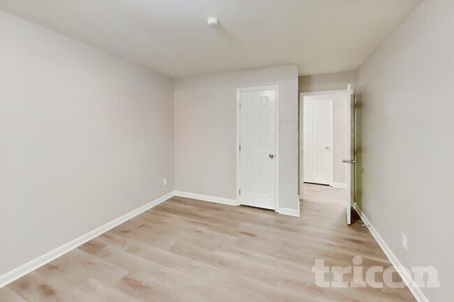 Building Photo - 2309 Pastille Ln