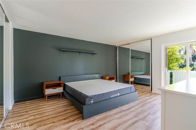 Building Photo - 13543 Moorpark St