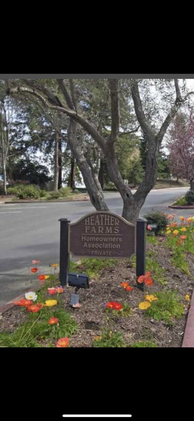 Building Photo - 1405 Kinross Ct