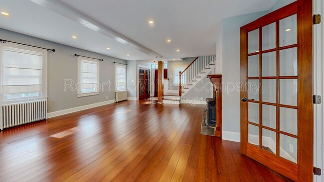 Building Photo - 2 Currituck Rd