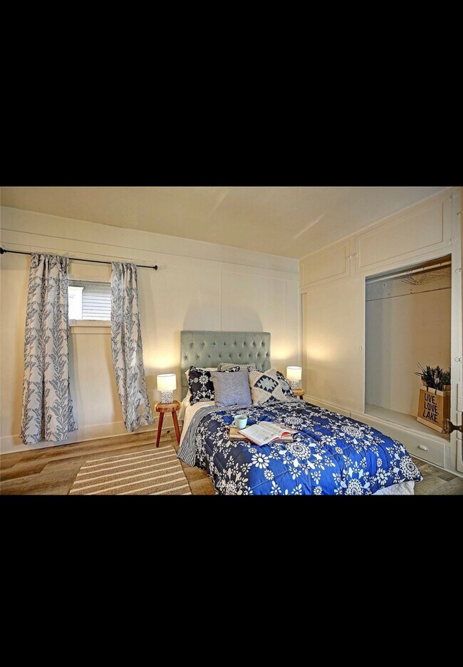 Building Photo - 2503 Lombard Ave