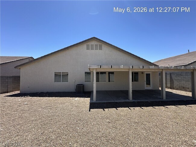 Building Photo - 916 Melic Way