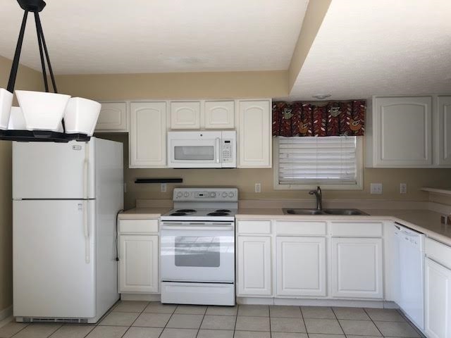 Building Photo - 3531 S Oaklawn Cir