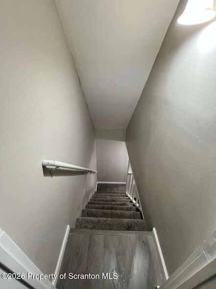 Building Photo - 15 Amity Ct