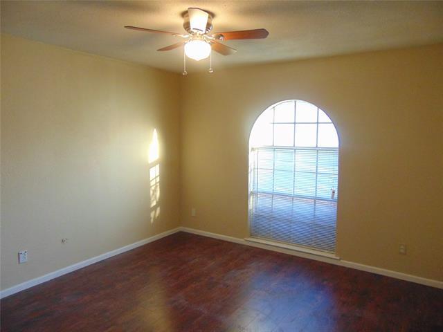 Building Photo - 7233 Martha Ln