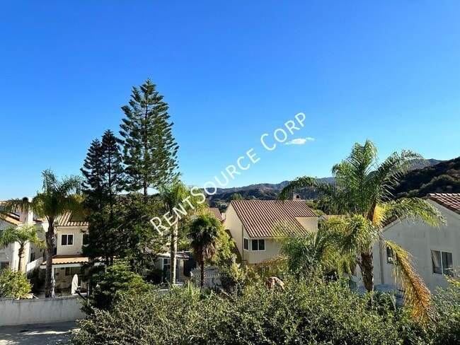 Building Photo - 25506 Paine Cir