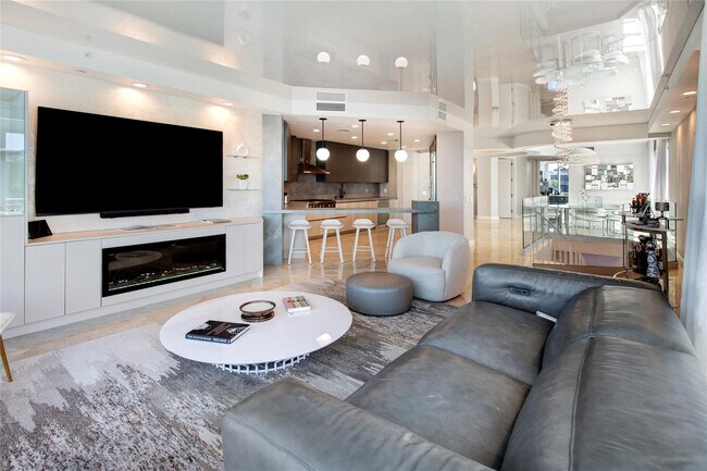 Building Photo - 301 Hendricks Isle