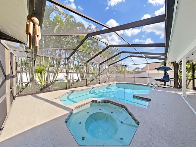 Building Photo - 308 Hammock Dr