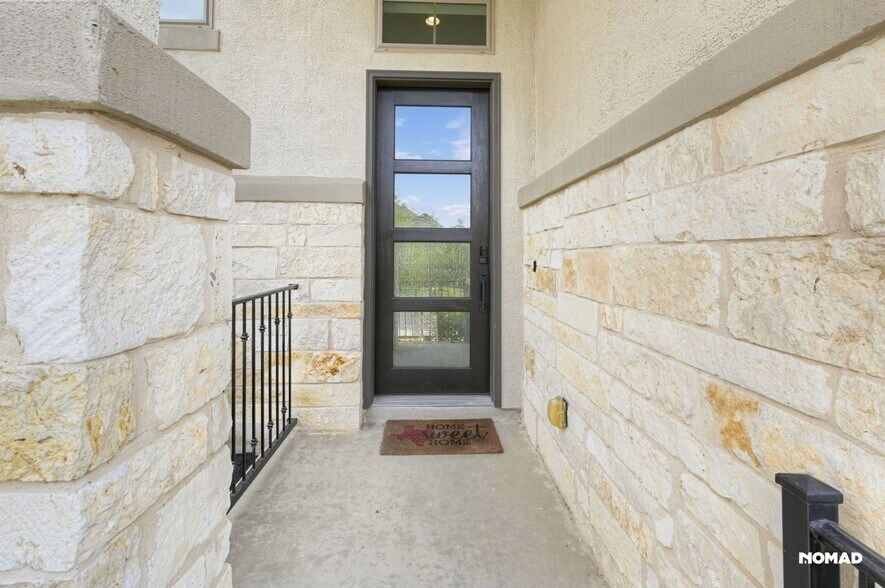 Building Photo - 9007 Raven Pointe