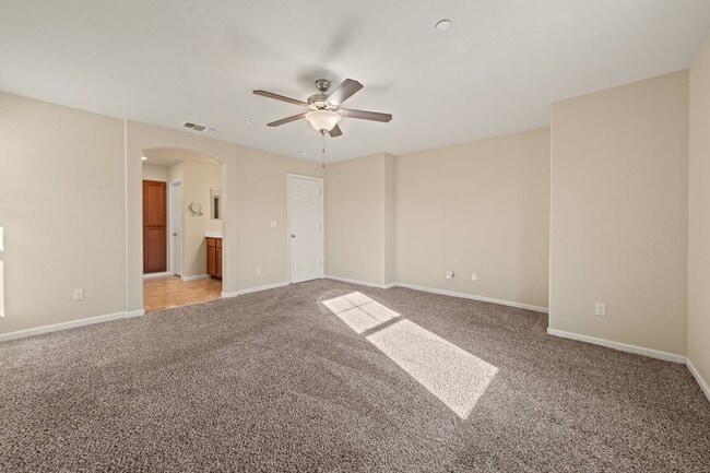 Building Photo - 461 Ashwick Loop