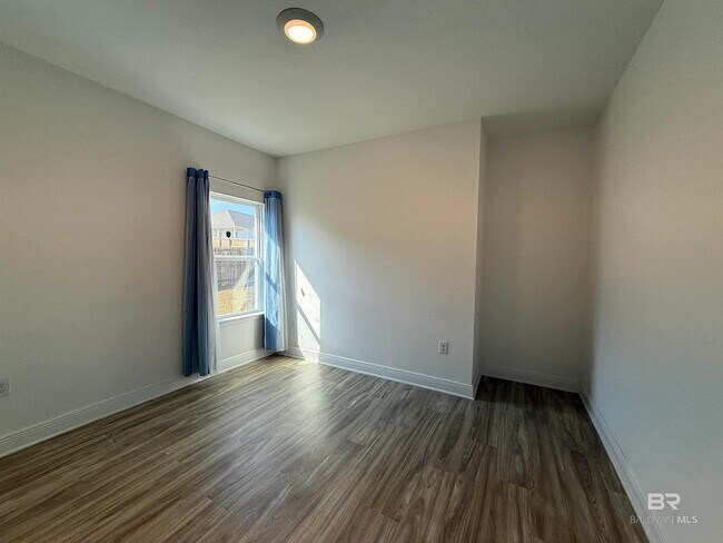 Building Photo - 13255 Cavalier St