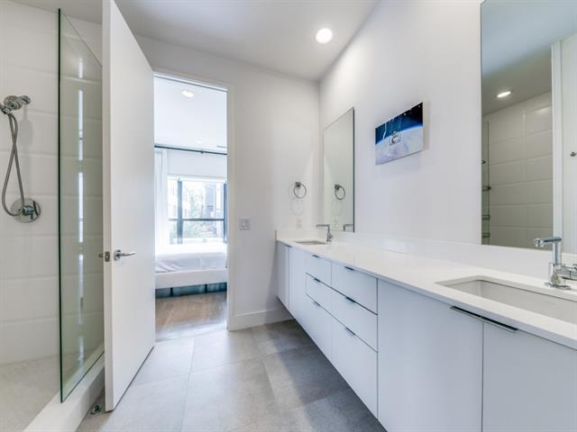 Building Photo - 1847 Euclid Ave