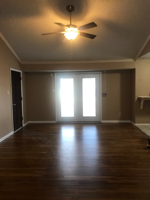 Building Photo - 3468 SE Crestwater Dr