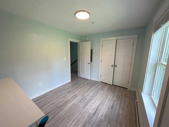 Building Photo - 8 B Sedona Dr