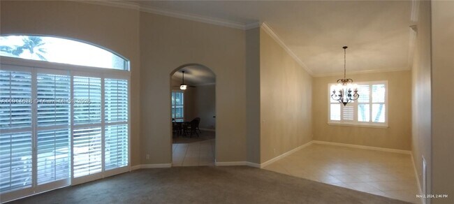 Building Photo - 8092 Driggs Hill