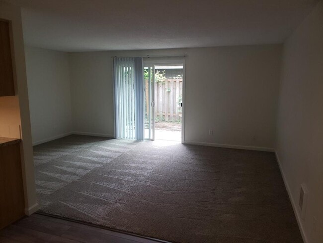 Building Photo - 29925 SW Montebello Dr