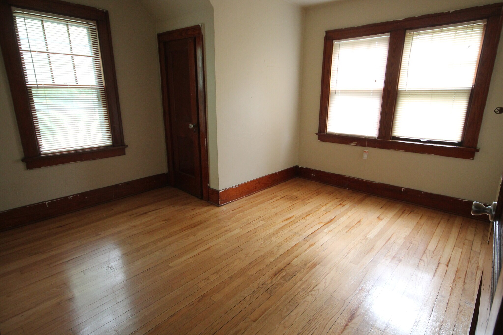 Building Photo - 1135 Euclid Ave