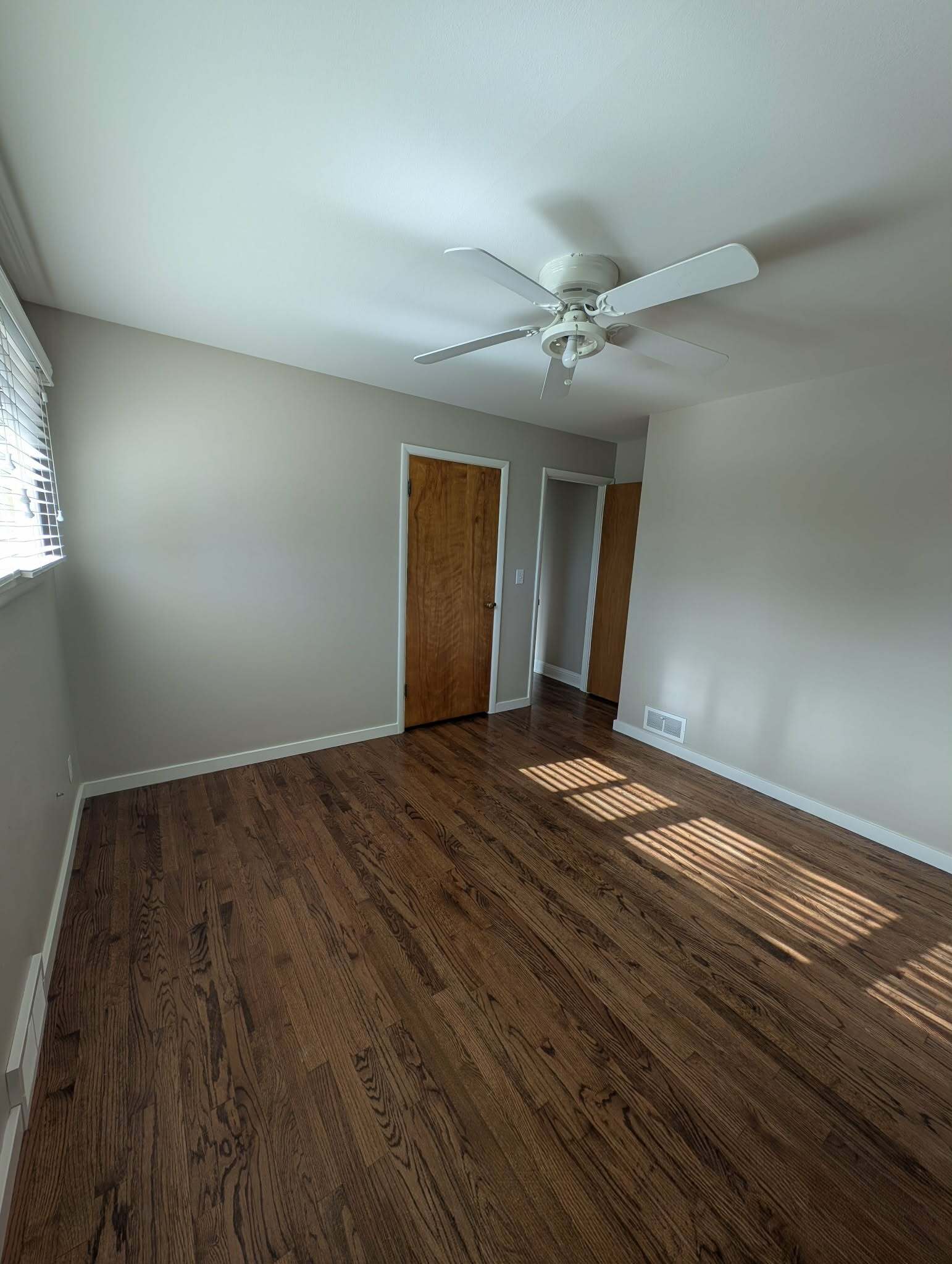 Bedroom 1 - 2907 W Princeton Ave