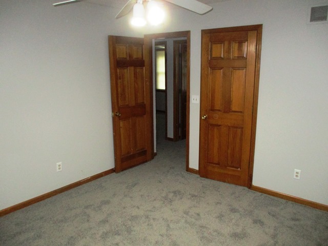 Building Photo - 1115 Chatham Ln