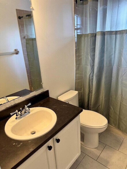 Building Photo - 1892 SW Biltmore St