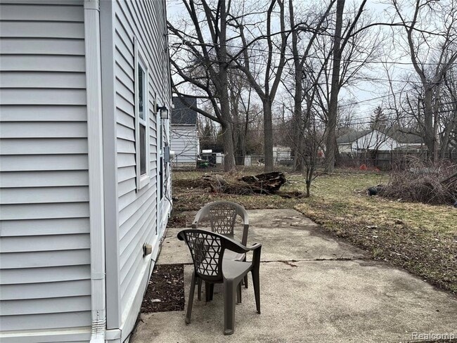 Building Photo - 438 Kenilworth Ave