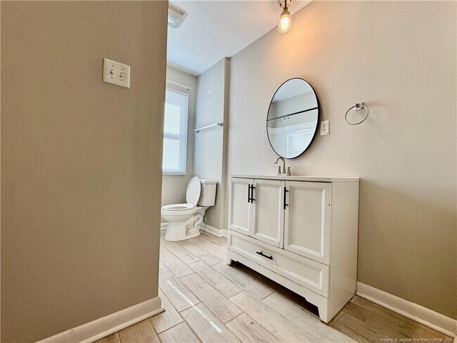 Building Photo - 4913 Ashton Rd