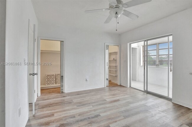 Building Photo - 2430 SW 53rd St
