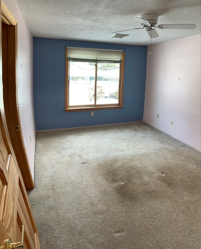 Building Photo - 43 Commons Dr