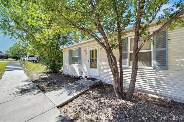 Building Photo - 735 E Cucharras St