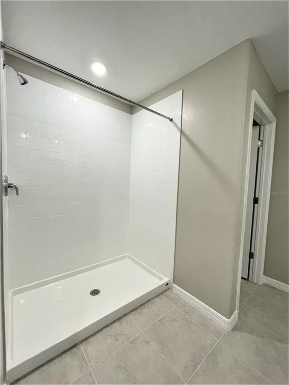 Building Photo - 7048 Samuel Ivy Dr