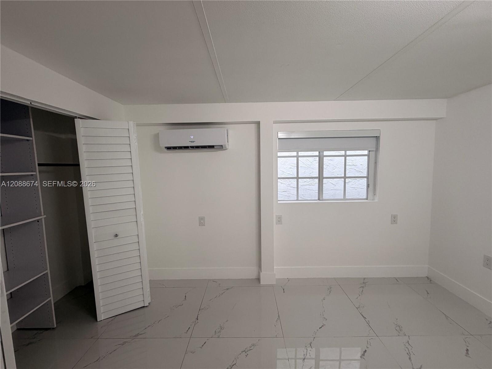Building Photo - 3354 NW 50th St