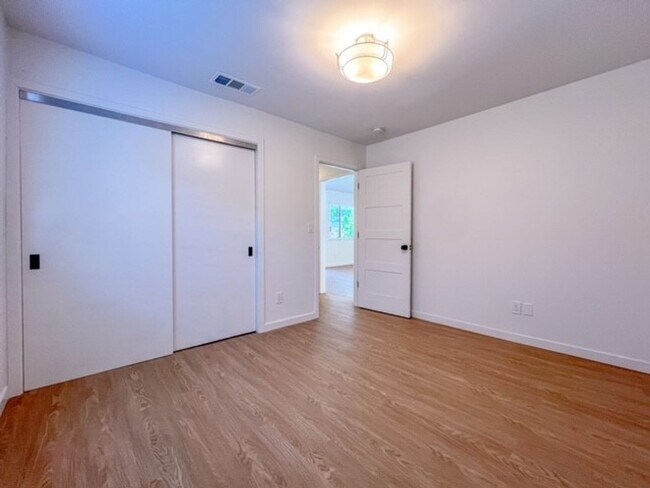 Building Photo - Beautifully Remodeled Three Bedroom Home