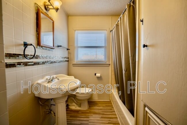 Building Photo - 5004 40th St