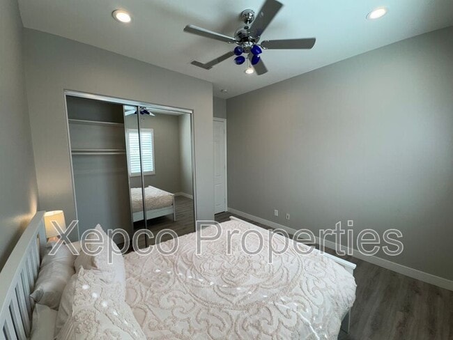 Building Photo - 137 Traviso Dr