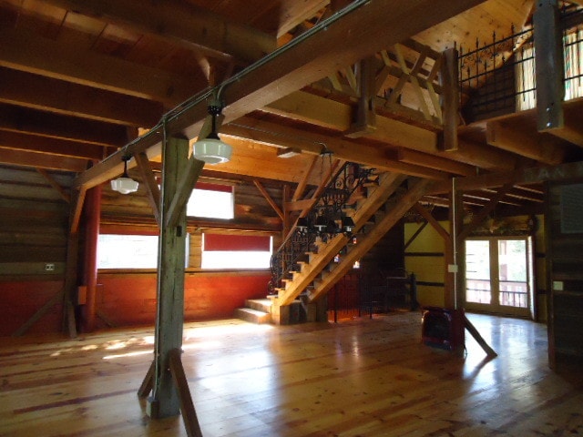 Building Photo - 15226 Creek Rd