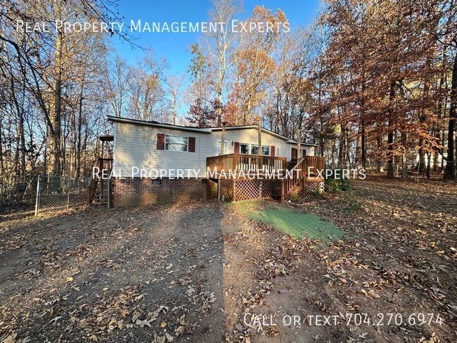 Building Photo - 5268 Montana Cir NW