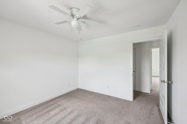 Building Photo - 17255 Gresham Ln