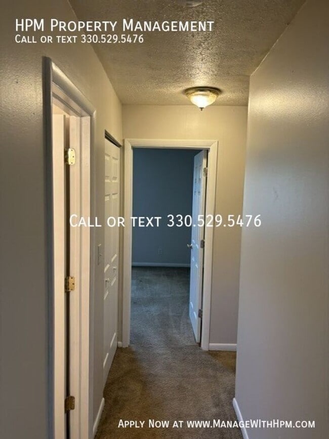 Building Photo - 181 W Overdale Dr