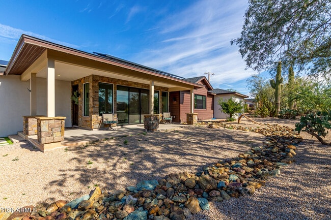 Building Photo - 2311 N 58th St