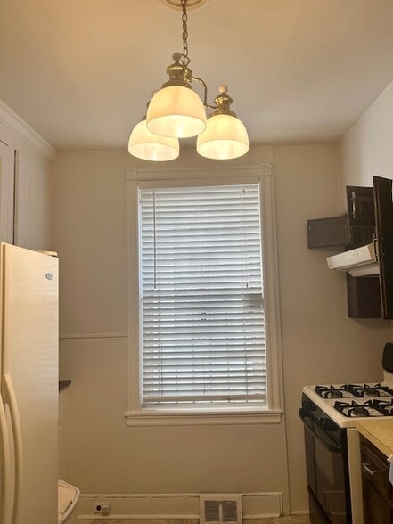 Kitchen - 1224 N Frazier St