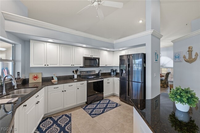 Building Photo - 414 SW 47th St