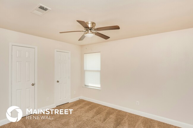 Building Photo - 1229 Granada Dr