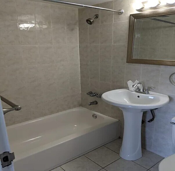 Building Photo - 431 N Armistead St